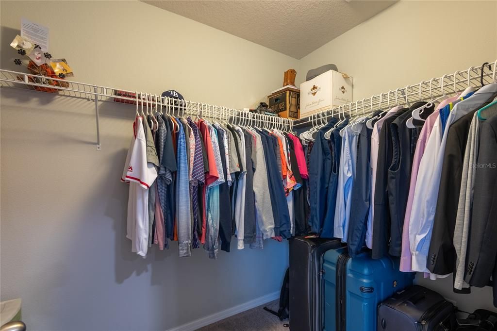 For Sale: $675,000 (5 beds, 2 baths, 3092 Square Feet)
