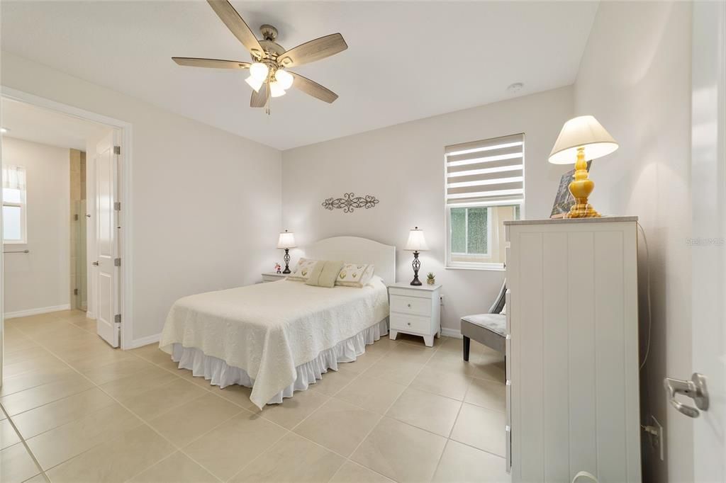 For Sale: $590,000 (3 beds, 3 baths, 2703 Square Feet)