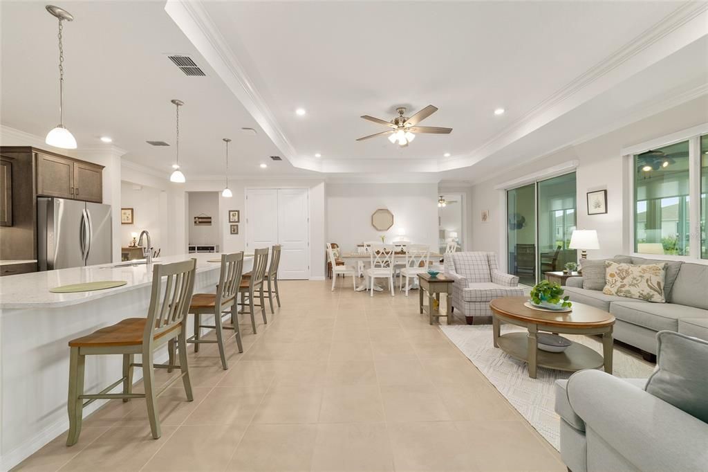 For Sale: $590,000 (3 beds, 3 baths, 2703 Square Feet)