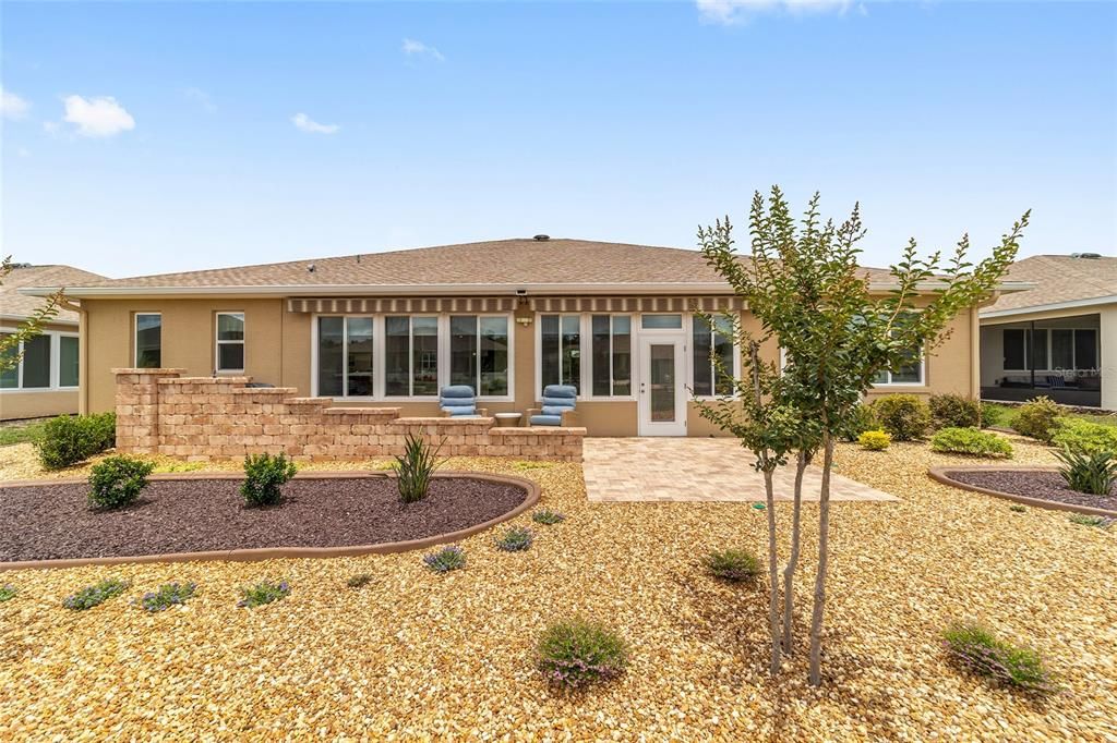 For Sale: $590,000 (3 beds, 3 baths, 2703 Square Feet)