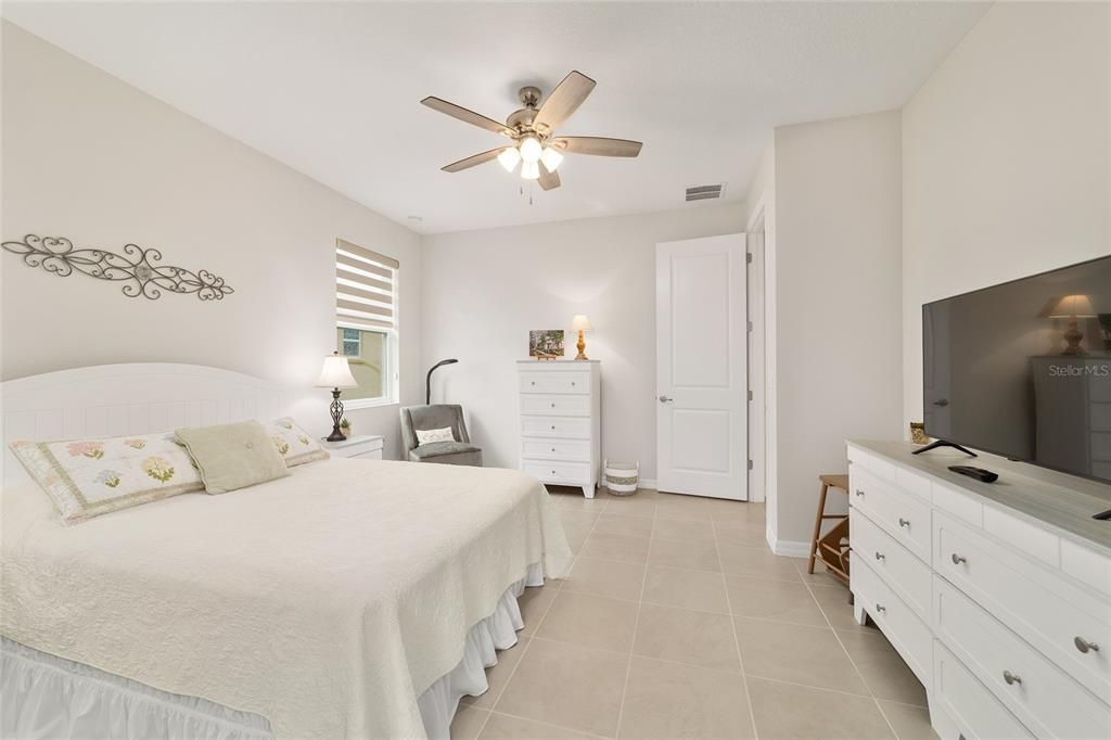 For Sale: $590,000 (3 beds, 3 baths, 2703 Square Feet)