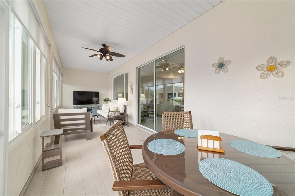For Sale: $590,000 (3 beds, 3 baths, 2703 Square Feet)