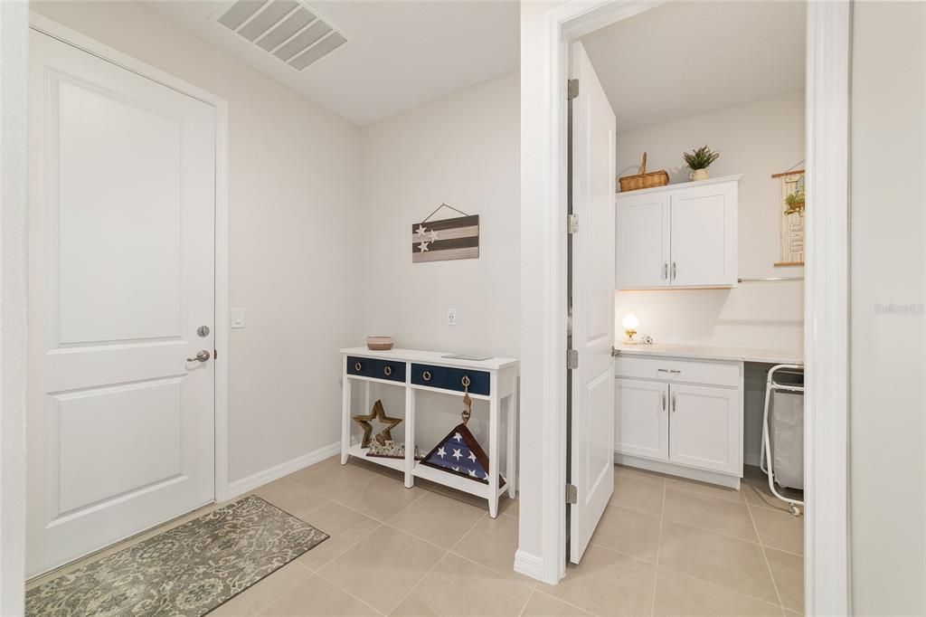 For Sale: $590,000 (3 beds, 3 baths, 2703 Square Feet)