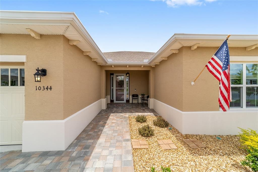 For Sale: $590,000 (3 beds, 3 baths, 2703 Square Feet)