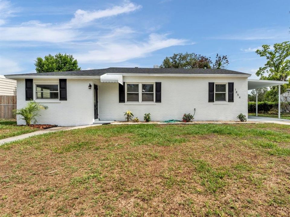 For Sale: $294,900 (3 beds, 2 baths, 1678 Square Feet)