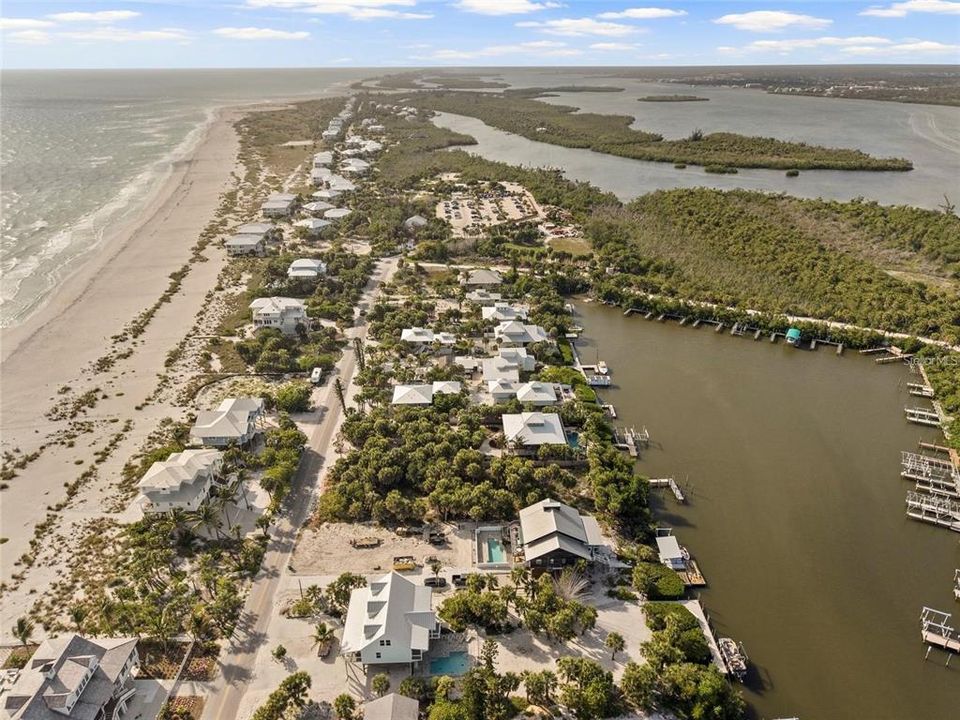 For Sale: $685,000 (0.44 acres)