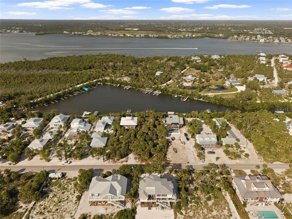 For Sale: $685,000 (0.44 acres)