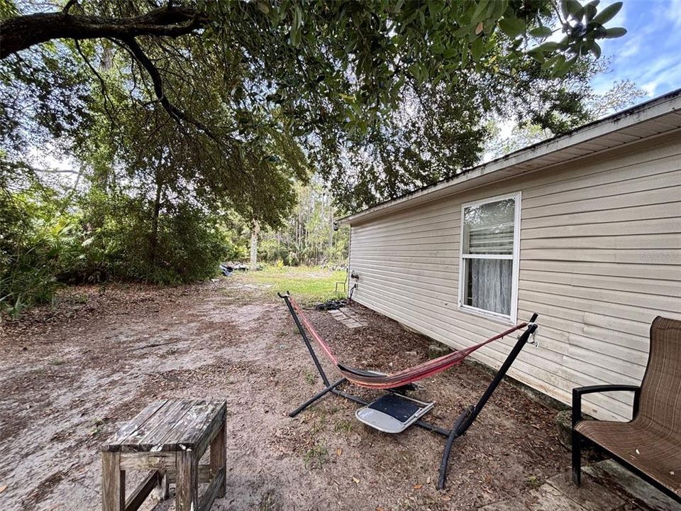 For Sale: $235,000 (4 beds, 2 baths, 1471 Square Feet)