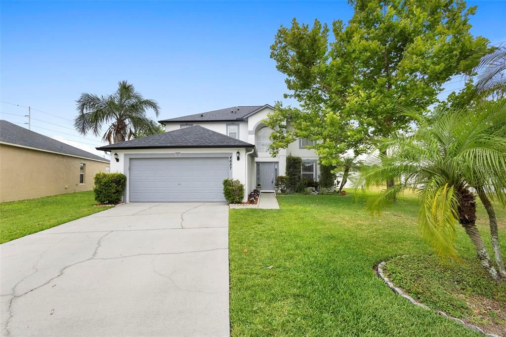 For Rent: $3,300 (5 beds, 2 baths, 2200 Square Feet)