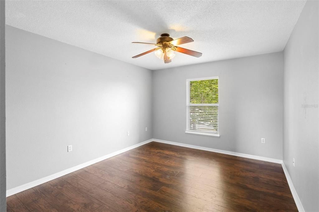 For Rent: $3,300 (5 beds, 2 baths, 2200 Square Feet)