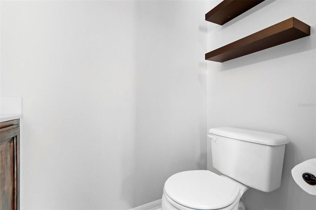 For Rent: $3,300 (5 beds, 2 baths, 2200 Square Feet)