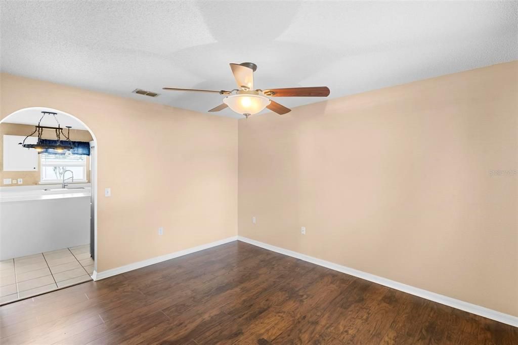 For Rent: $3,300 (5 beds, 2 baths, 2200 Square Feet)
