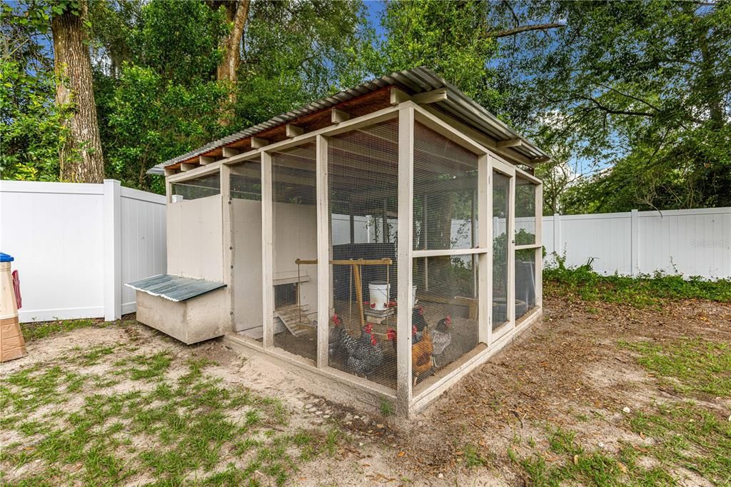 En Venta: $229,900 (3 camas, 2 baños, 1238 Pies cuadrados)