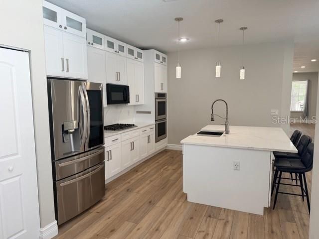 For Rent: $3,200 (3 beds, 2 baths, 1886 Square Feet)