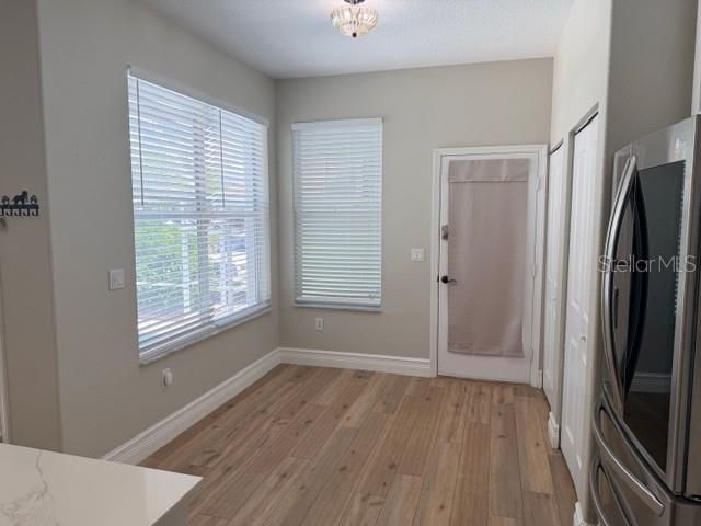 For Rent: $3,200 (3 beds, 2 baths, 1886 Square Feet)