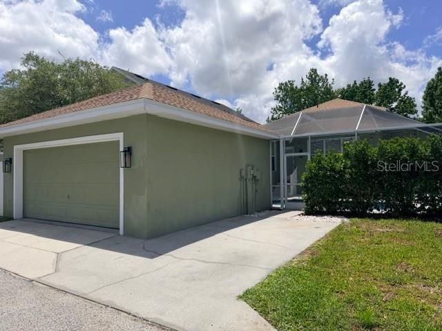 For Rent: $3,200 (3 beds, 2 baths, 1886 Square Feet)