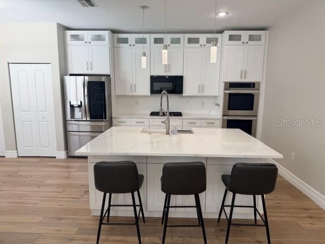 For Rent: $3,200 (3 beds, 2 baths, 1886 Square Feet)