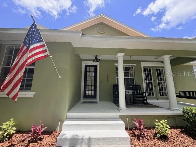 For Rent: $3,200 (3 beds, 2 baths, 1886 Square Feet)