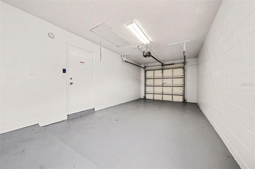 For Sale: $334,900 (3 beds, 2 baths, 1444 Square Feet)
