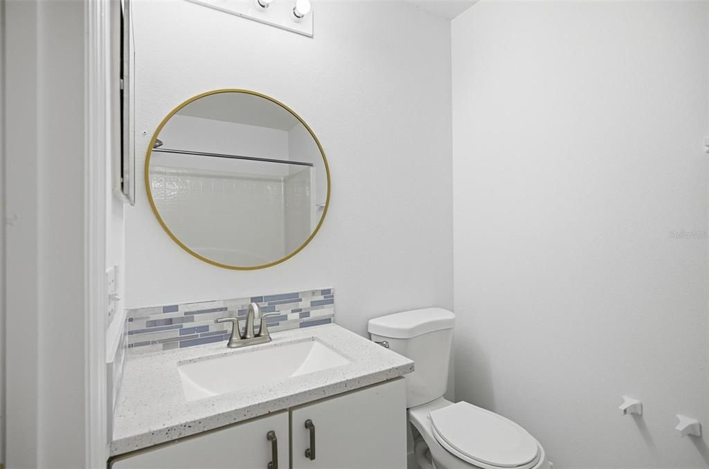 For Rent: $1,900 (3 beds, 2 baths, 1619 Square Feet)