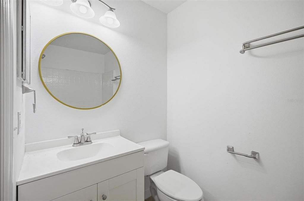 For Rent: $1,900 (3 beds, 2 baths, 1619 Square Feet)