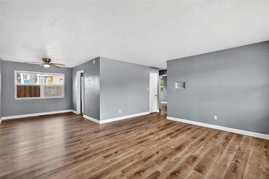 For Sale: $424,000 (6 beds, 0 baths, 1782 Square Feet)