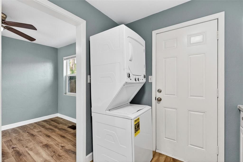 For Sale: $424,000 (6 beds, 0 baths, 1782 Square Feet)