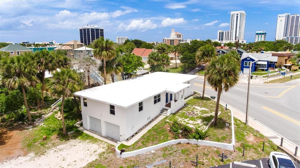 For Sale: $424,000 (6 beds, 0 baths, 1782 Square Feet)