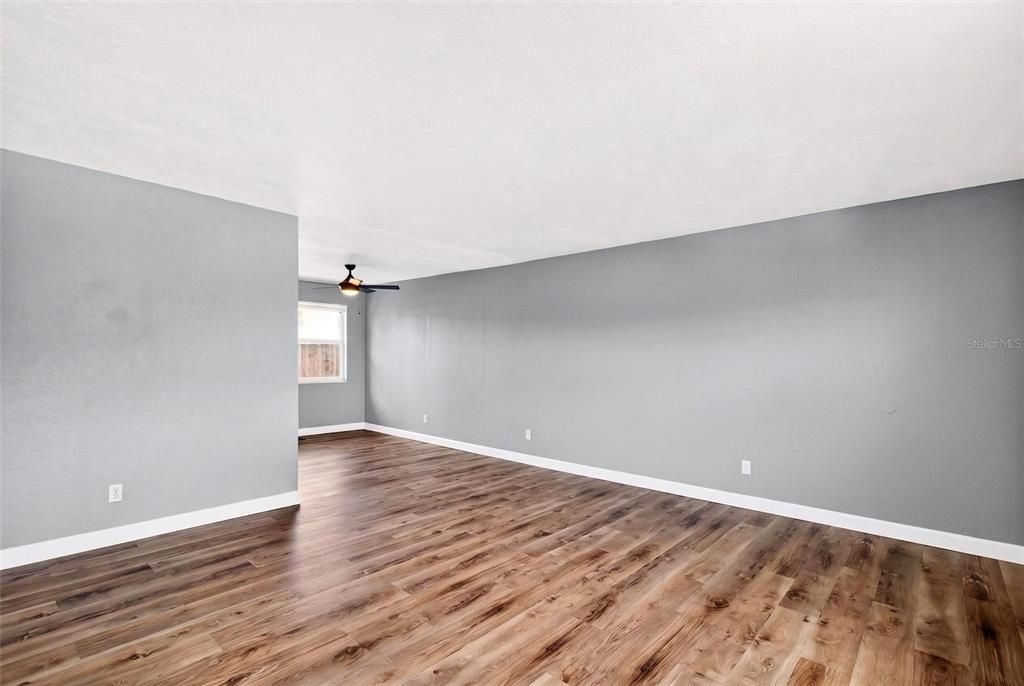 For Sale: $424,000 (6 beds, 0 baths, 1782 Square Feet)