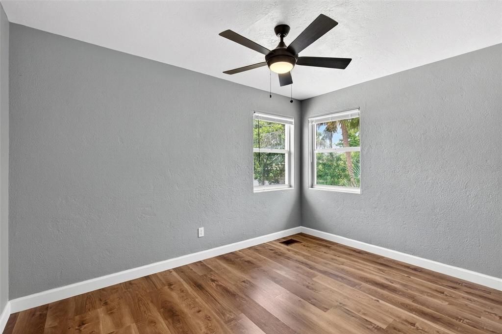 For Sale: $424,000 (6 beds, 0 baths, 1782 Square Feet)