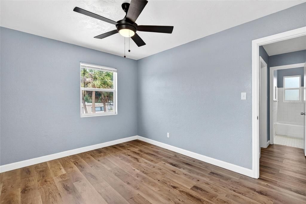 For Sale: $424,000 (6 beds, 0 baths, 1782 Square Feet)