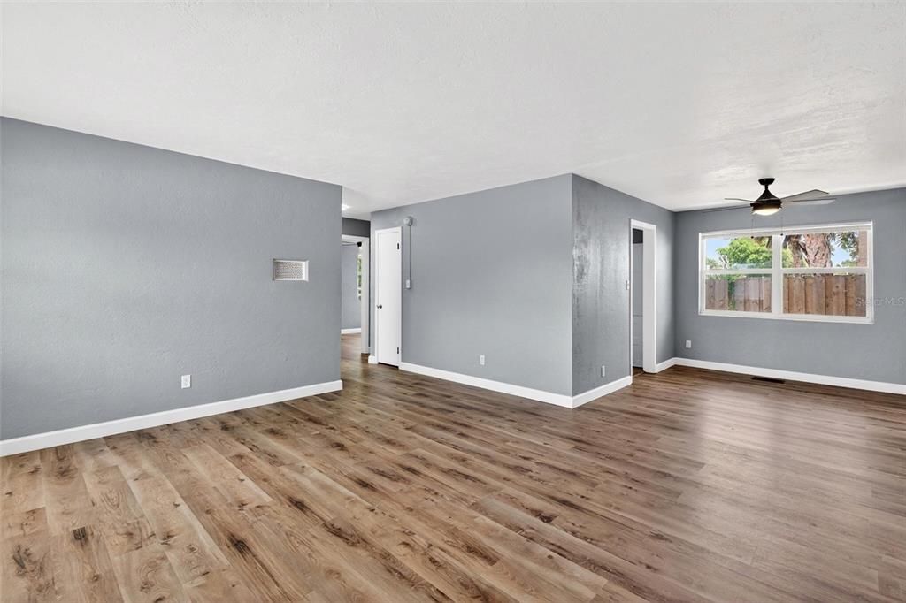 For Sale: $424,000 (6 beds, 0 baths, 1782 Square Feet)