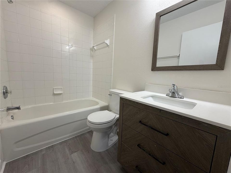 В аренду: $2,095 (3 спален, 2 ванн, 1364 Квадратных фут)