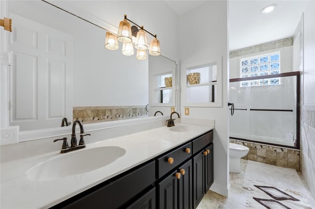 For Sale: $819,000 (3 beds, 2 baths, 2725 Square Feet)
