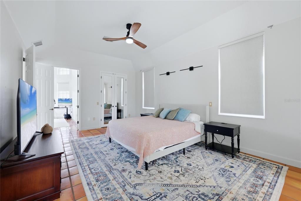 For Sale: $819,000 (3 beds, 2 baths, 2725 Square Feet)