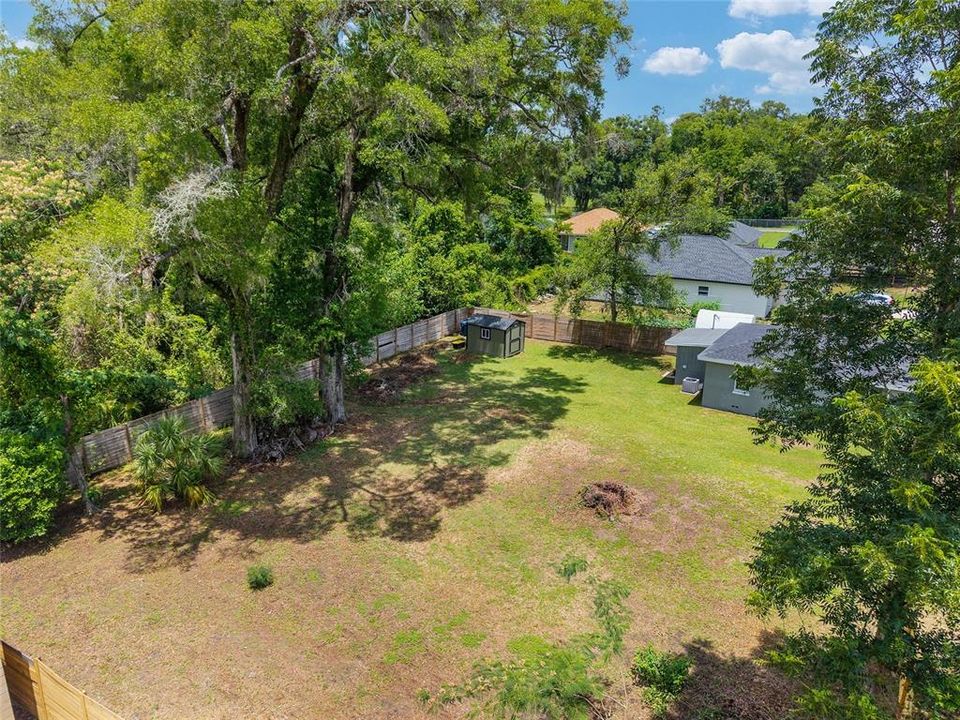 For Sale: $250,000 (2 beds, 1 baths, 780 Square Feet)