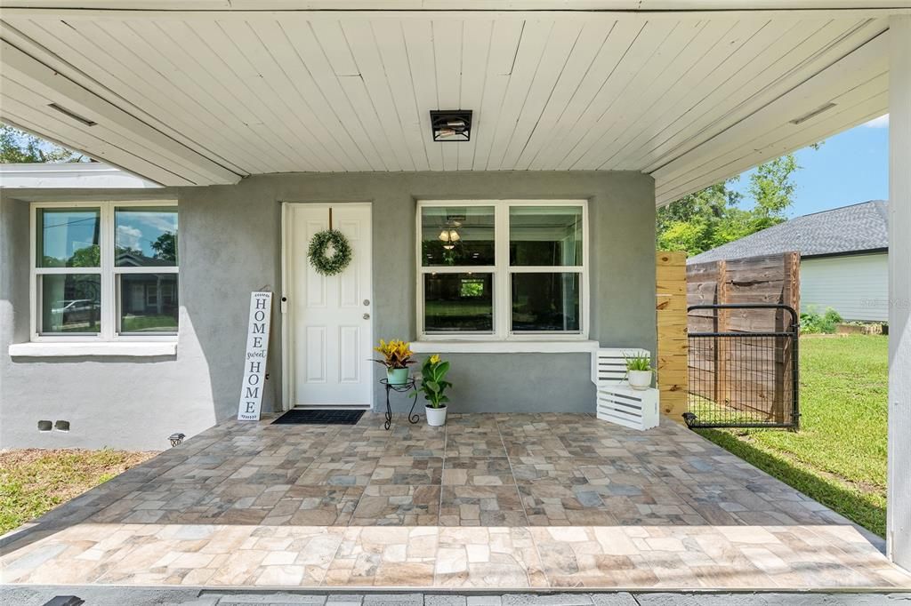 For Sale: $250,000 (2 beds, 1 baths, 780 Square Feet)