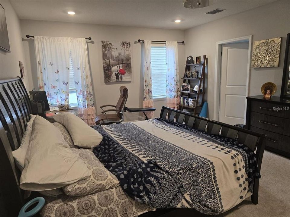 В аренду: $3,995 (4 спален, 3 ванн, 2738 Квадратных фут)