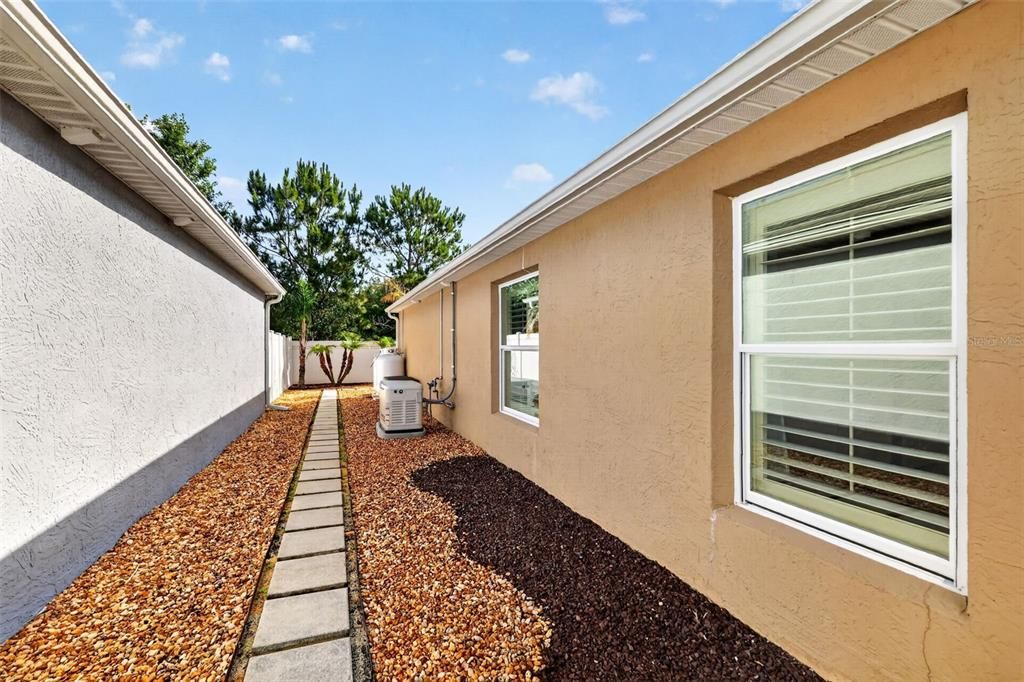 For Sale: $399,900 (3 beds, 2 baths, 1585 Square Feet)