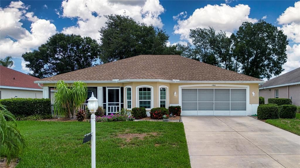 For Sale: $315,000 (2 beds, 2 baths, 1592 Square Feet)
