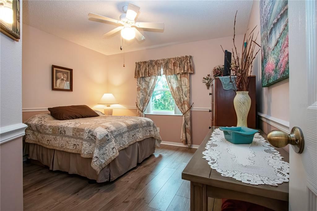 For Sale: $315,000 (2 beds, 2 baths, 1592 Square Feet)