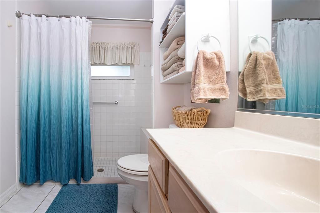 For Sale: $315,000 (2 beds, 2 baths, 1592 Square Feet)