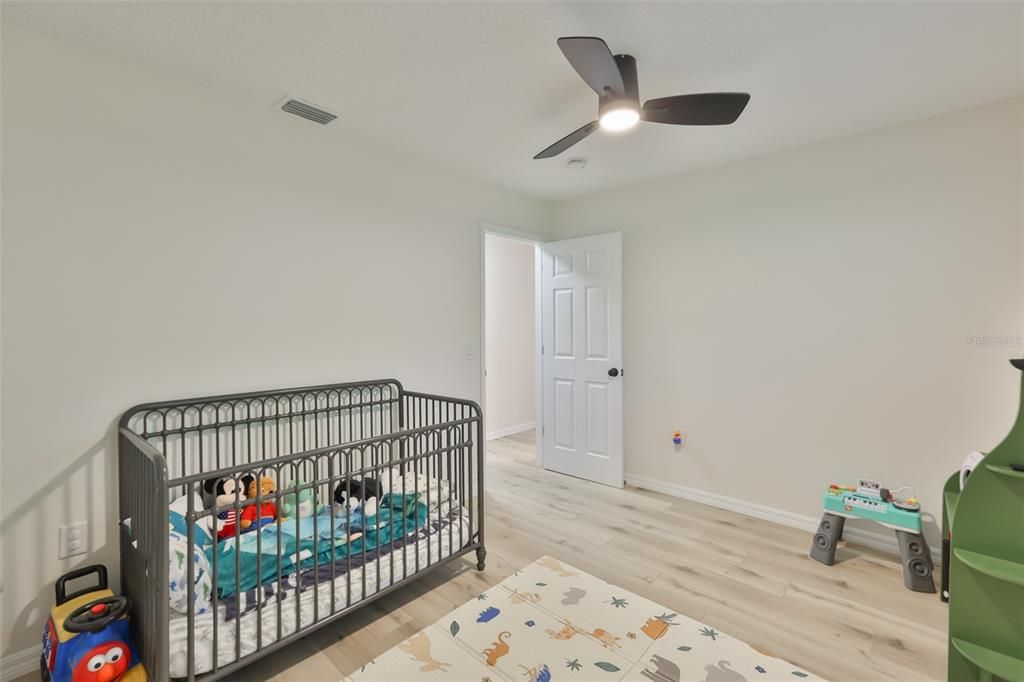For Sale: $450,000 (3 beds, 2 baths, 1608 Square Feet)