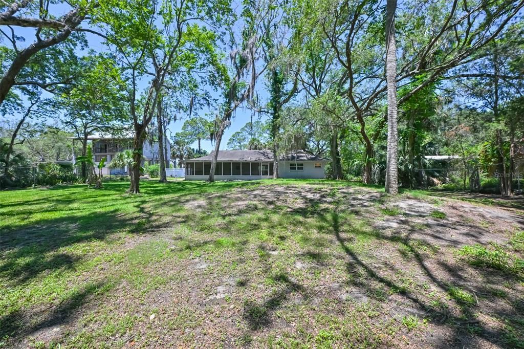 For Sale: $450,000 (3 beds, 2 baths, 1608 Square Feet)