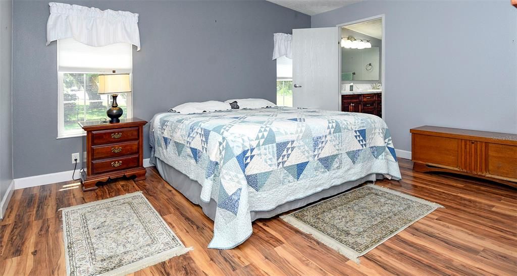 For Sale: $224,000 (3 beds, 2 baths, 1863 Square Feet)