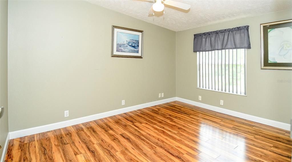 For Sale: $224,000 (3 beds, 2 baths, 1863 Square Feet)