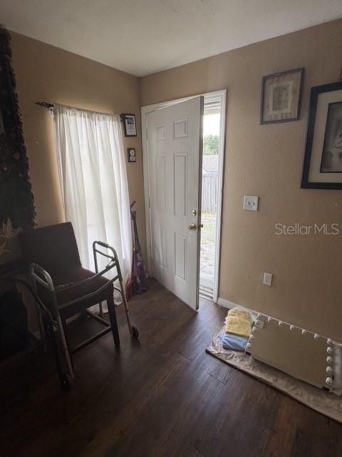 For Sale: $345,000 (4 beds, 2 baths, 1454 Square Feet)