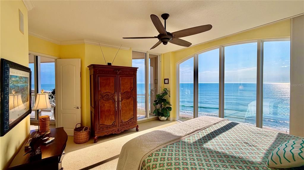 For Sale: $950,000 (3 beds, 2 baths, 2143 Square Feet)