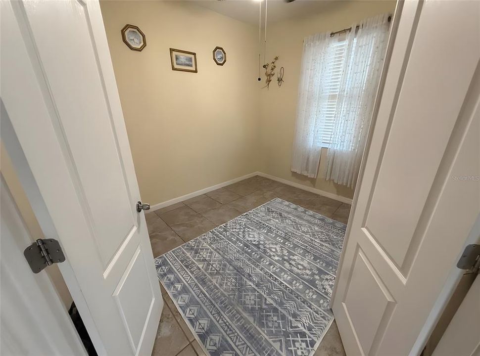 For Sale: $674,900 (6 beds, 3 baths, 4177 Square Feet)