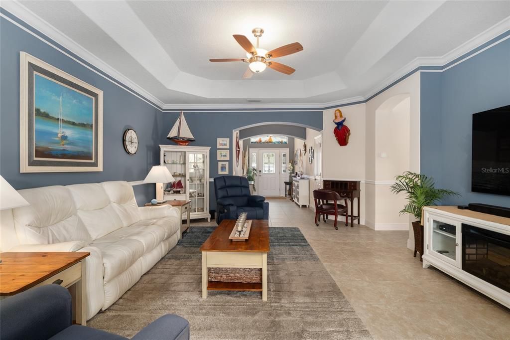 En Venta: $537,000 (3 camas, 2 baños, 2020 Pies cuadrados)